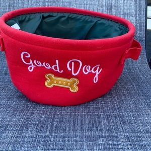 Good dog toy bin